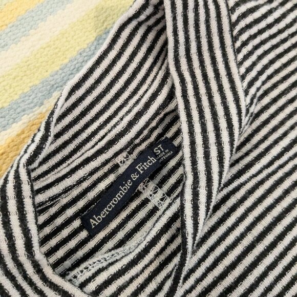 ⭐ Abercrombie & Fitch Striped Mock Neck Dress Size Small Tall - Picture 5 of 11